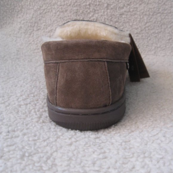 Lamo Harrison Moc Chocolate Brown Slippers - Picture 10 of 12